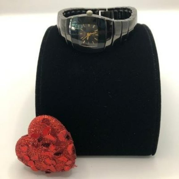 OMAX Quartz Women's Watch - Picture 1 of 4
